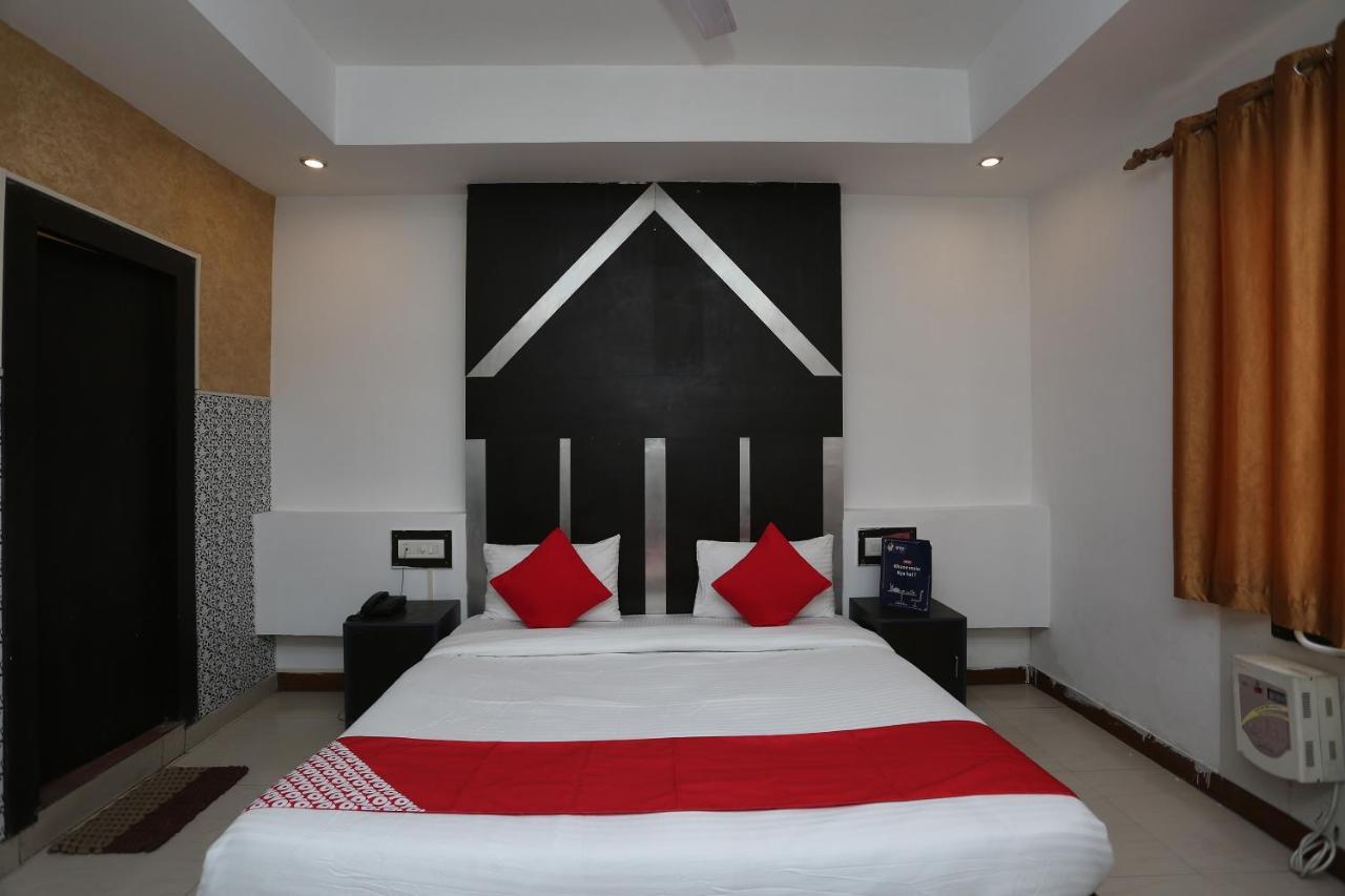 Oyo 5844 Hotel Drive Inn Raiwala Экстерьер фото