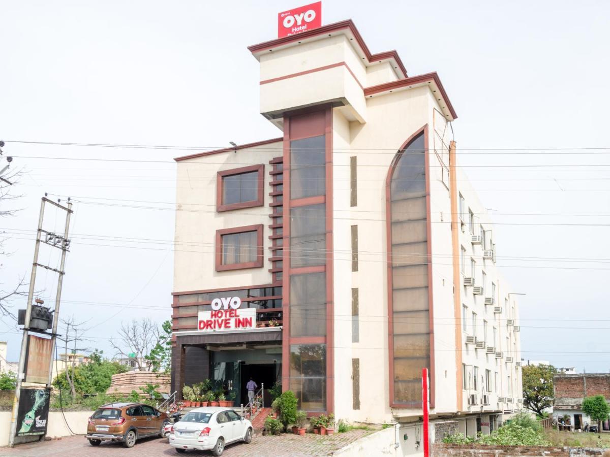 Oyo 5844 Hotel Drive Inn Raiwala Экстерьер фото