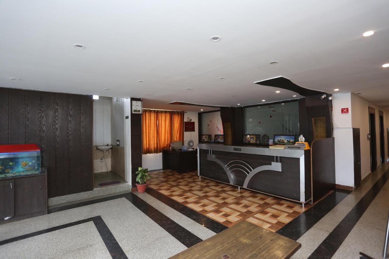 Oyo 5844 Hotel Drive Inn Raiwala Экстерьер фото
